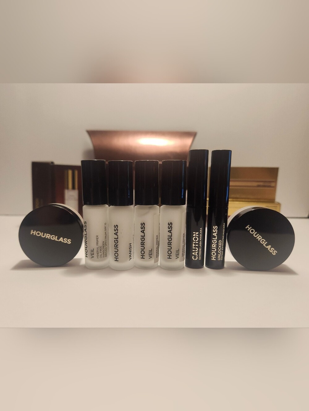 NEW Hourglass Makeup Set - Picture 5 of 15